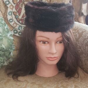 VNTG Svend Paris Minx Pill Box Hat